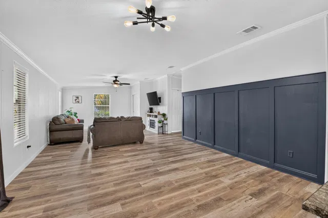 Residence photo 13