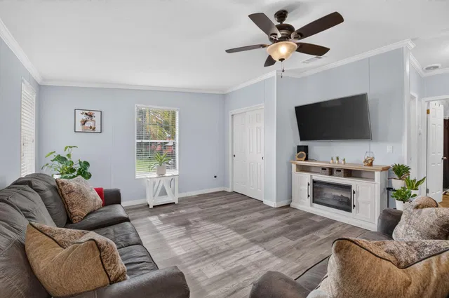 Residence photo 15
