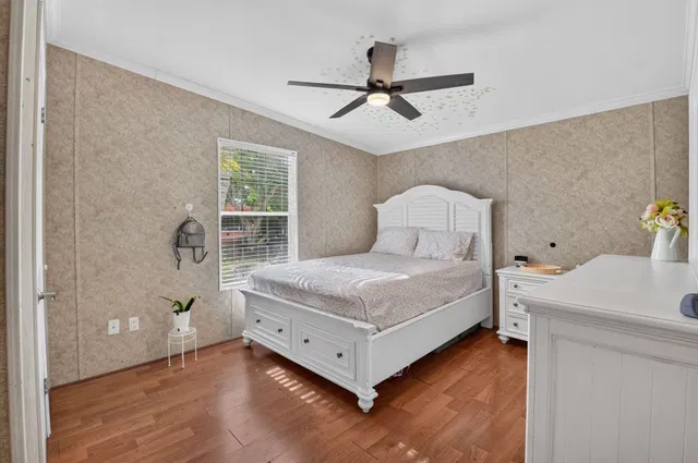 Residence photo 26