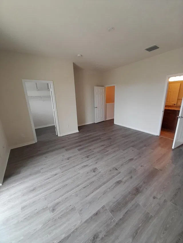 Residence photo 7