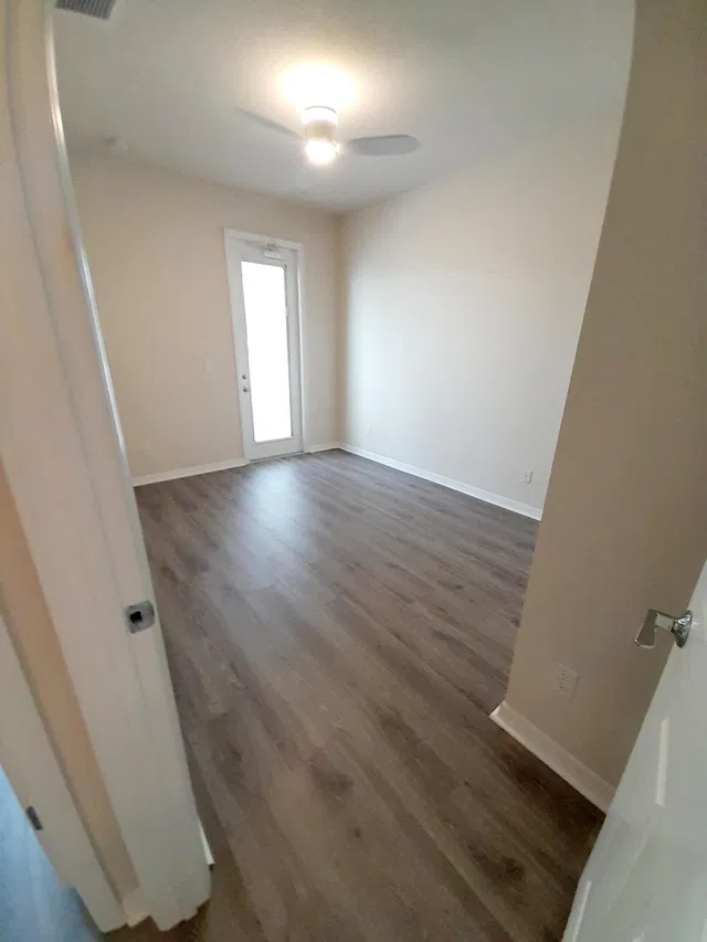 Residence photo 9