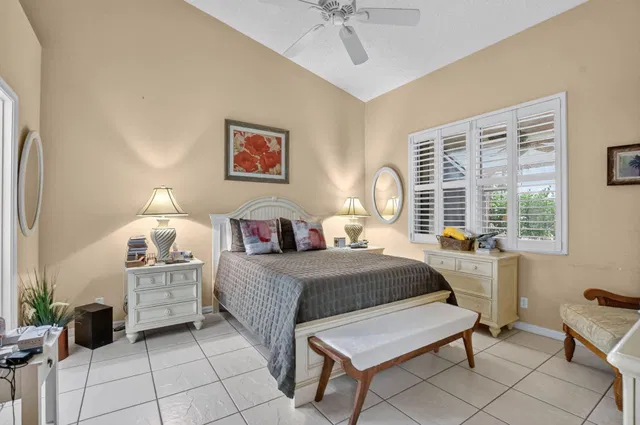 Residence photo 15