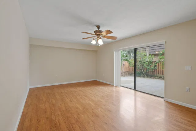 Residence photo 9
