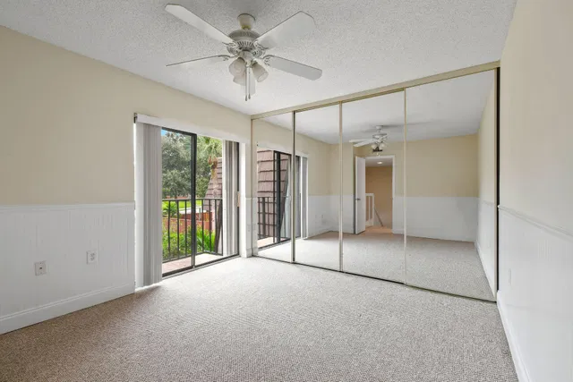 Residence photo 41