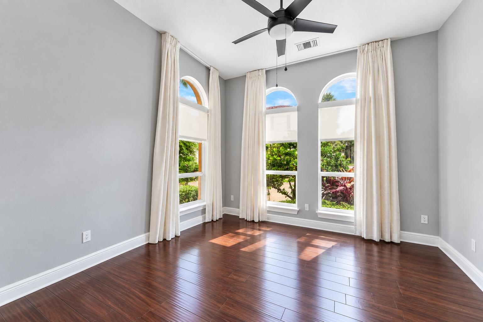 Residence photo 9