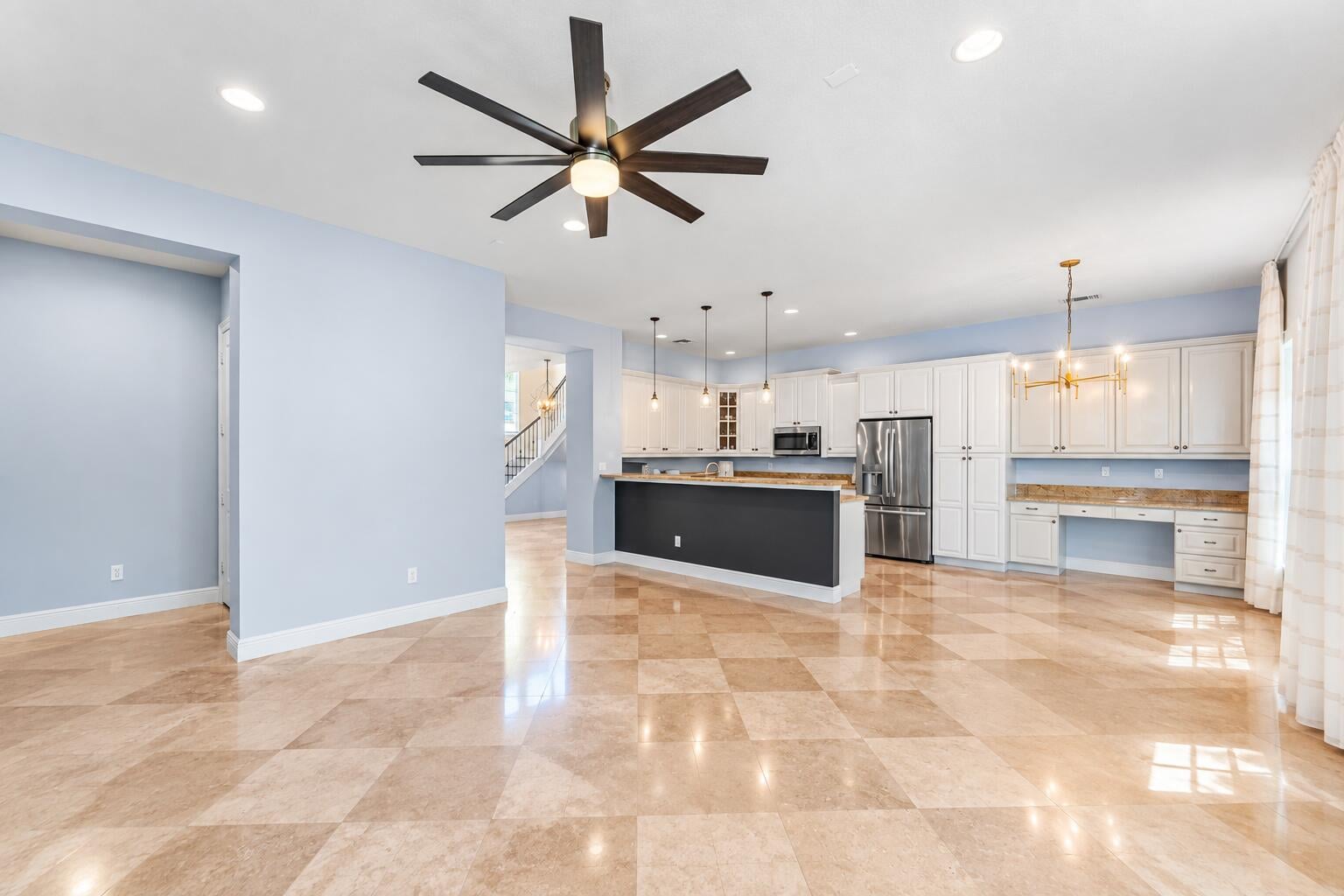 Residence photo 12