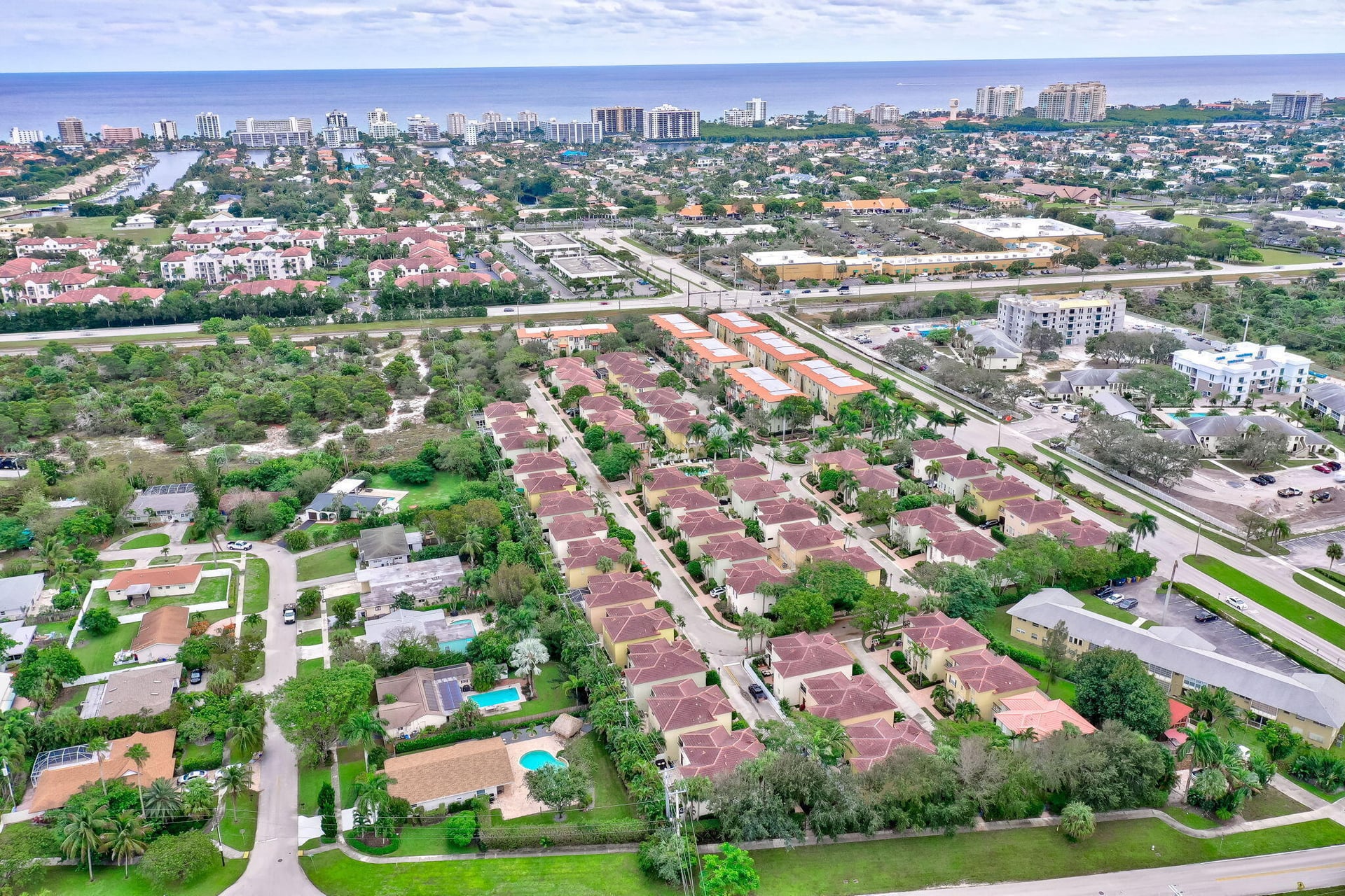 Residence photo 36