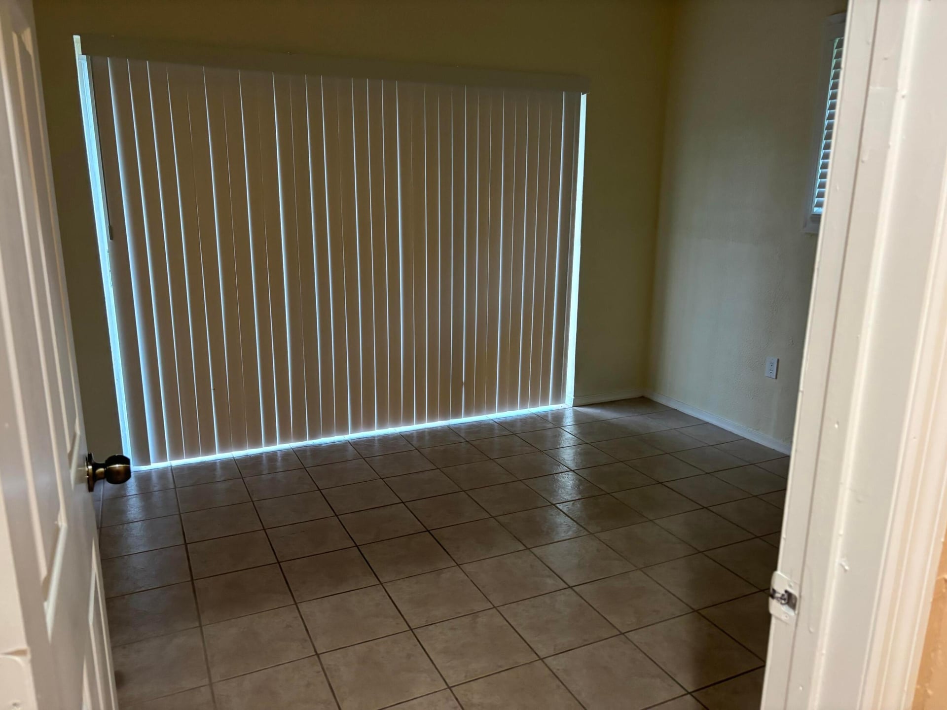 Residence photo 3
