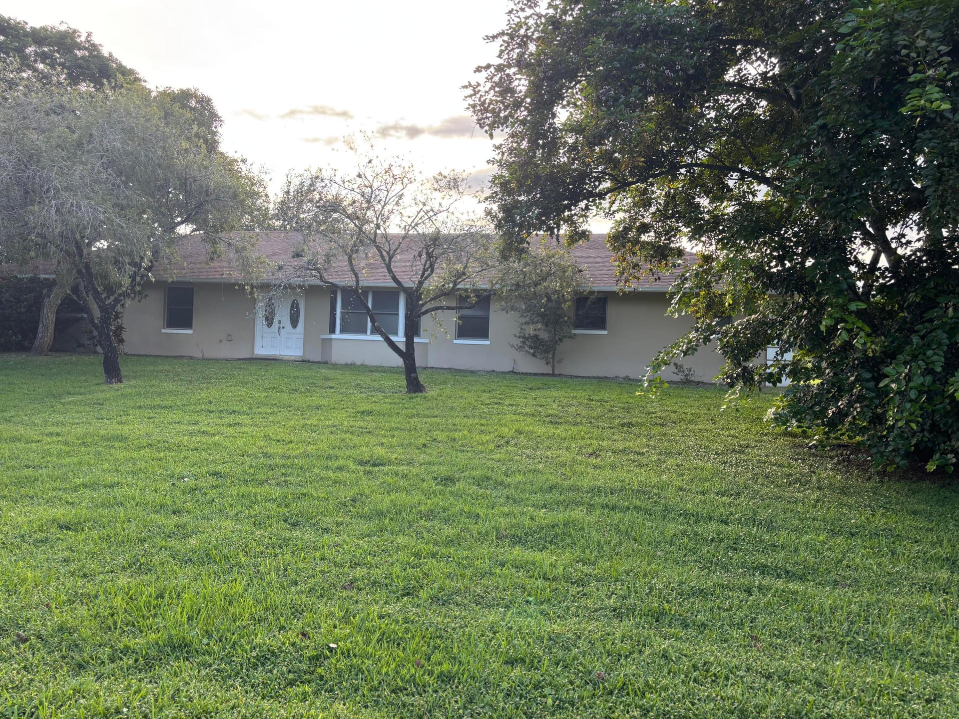 Residence photo 8