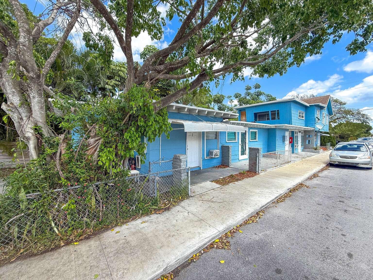 Residence photo 3