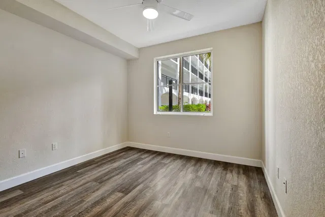  Unit 2124 photo 12
