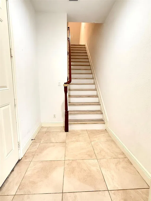 Residence photo 6