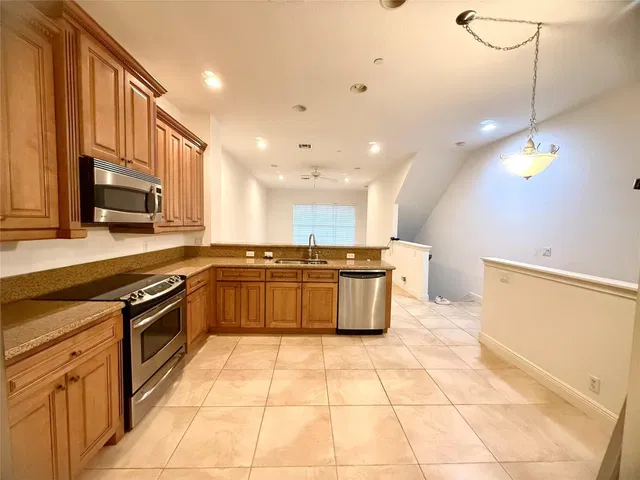Residence photo 8