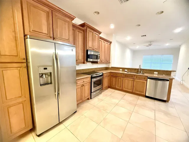 Residence photo 11