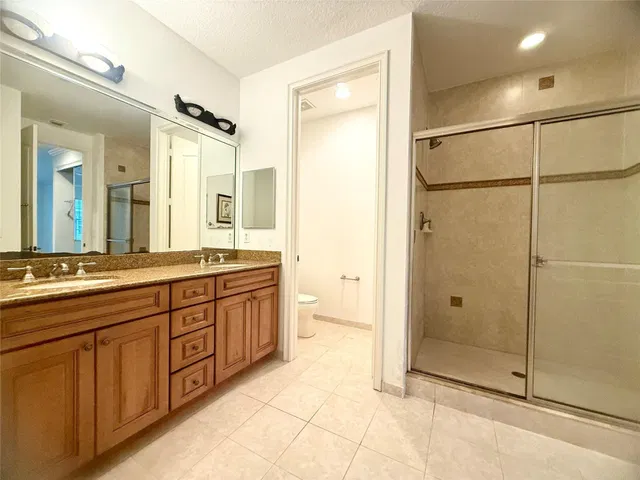 Residence photo 20