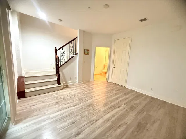 Residence photo 26