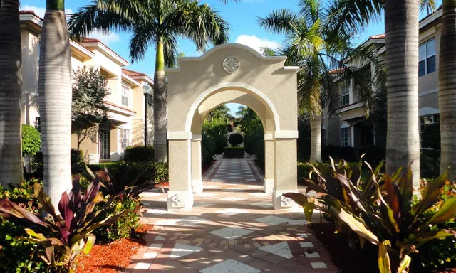 Residence photo 36
