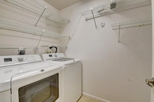  Residence photo 17