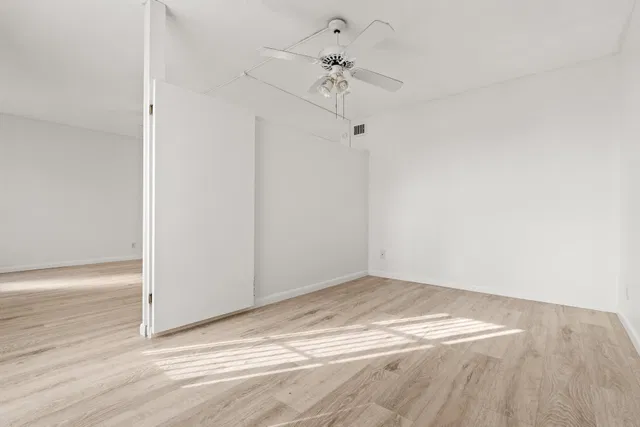 Residence photo 6