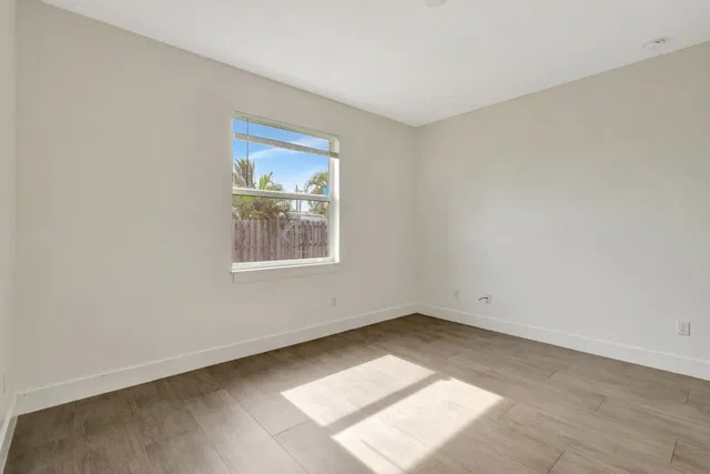  Residence photo 23