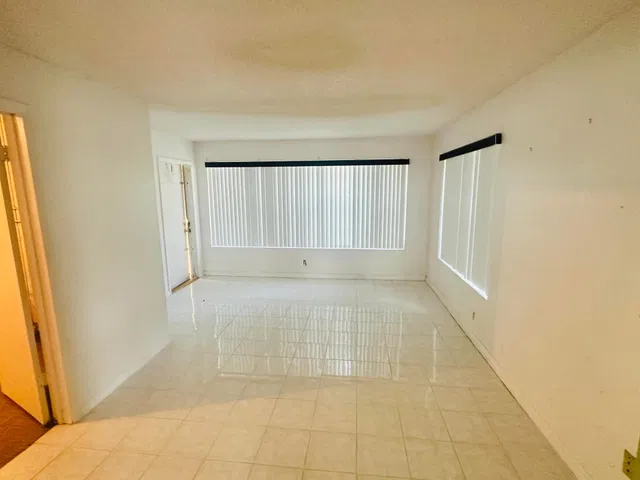  Residence photo 10