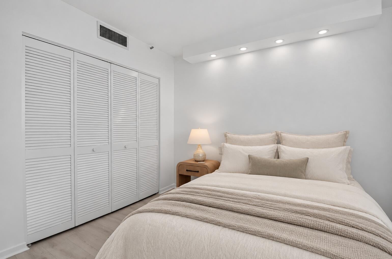 Boca West Country Club Unit 2076 photo 13