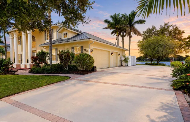 Residence photo 9