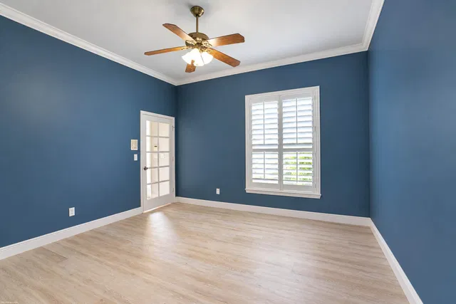 Residence photo 24