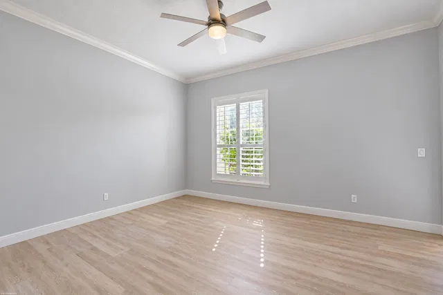 Residence photo 57