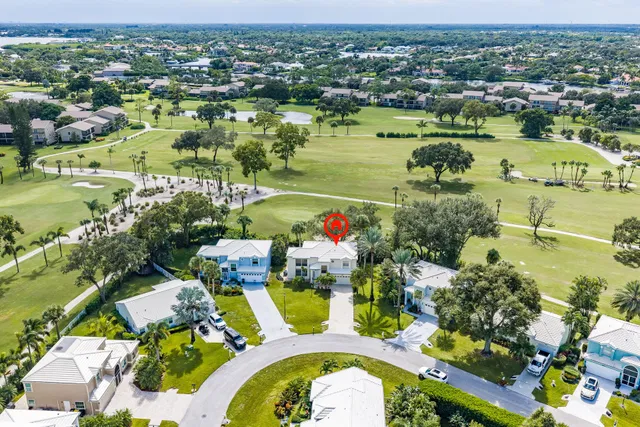 Residence photo 2