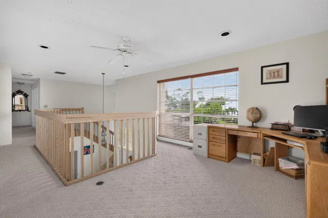 Residence photo 29