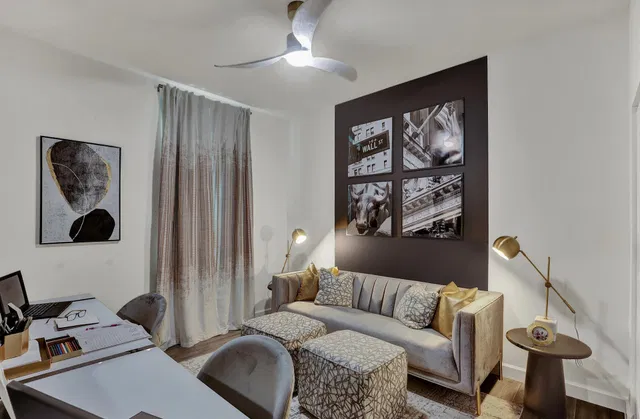Residence photo 67