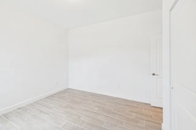 Residence photo 73