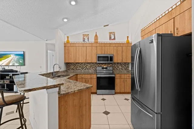 Residence photo 12