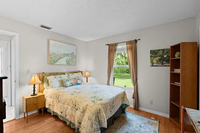 Residence photo 20