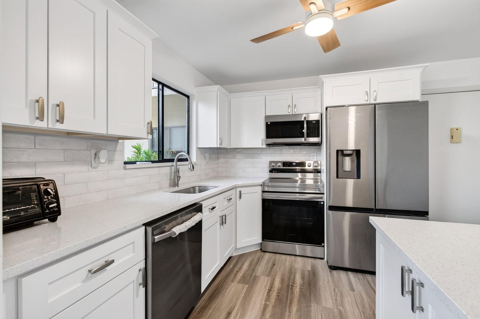 Unit 238 photo 12