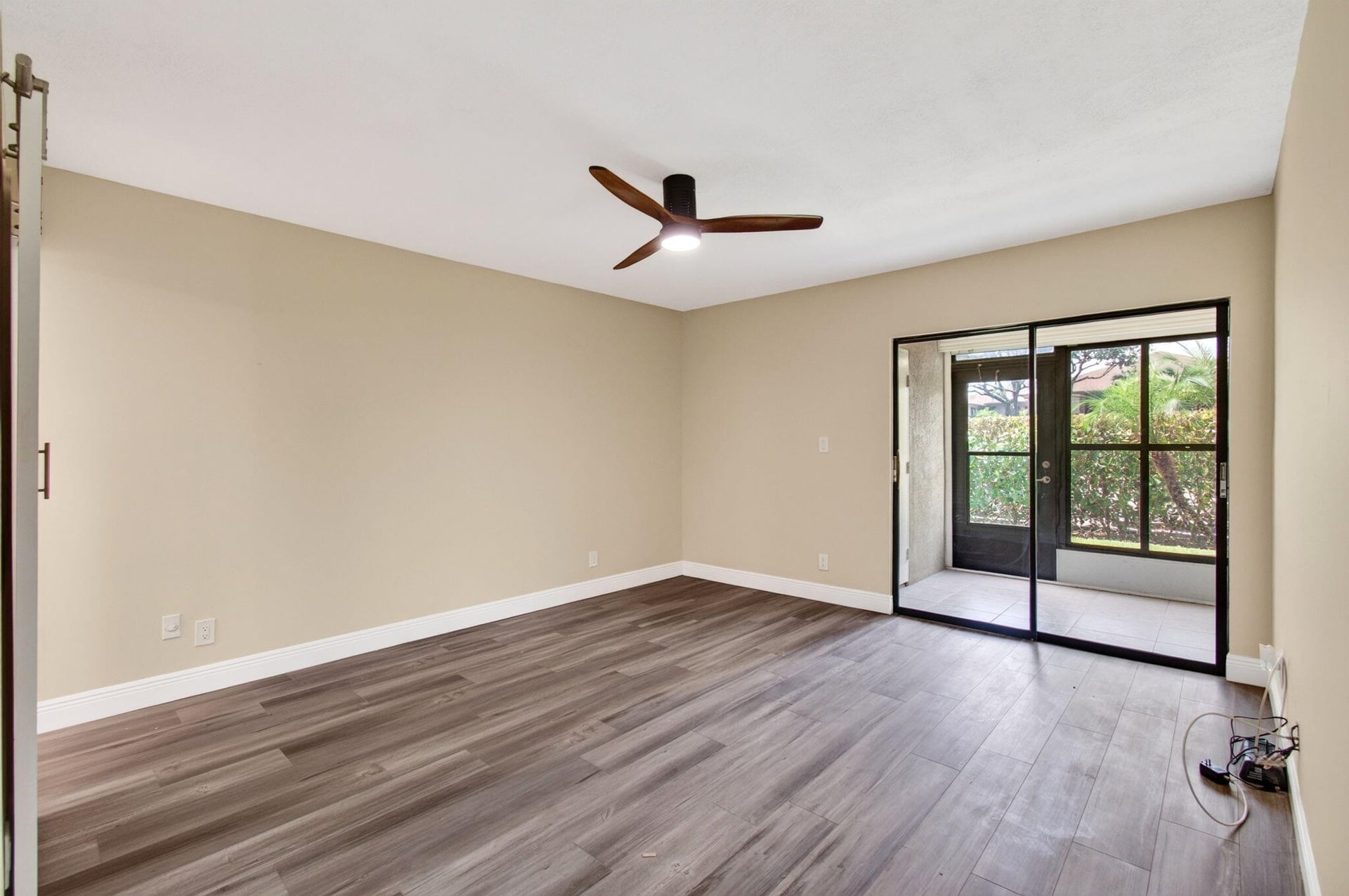 Unit 238 photo 20