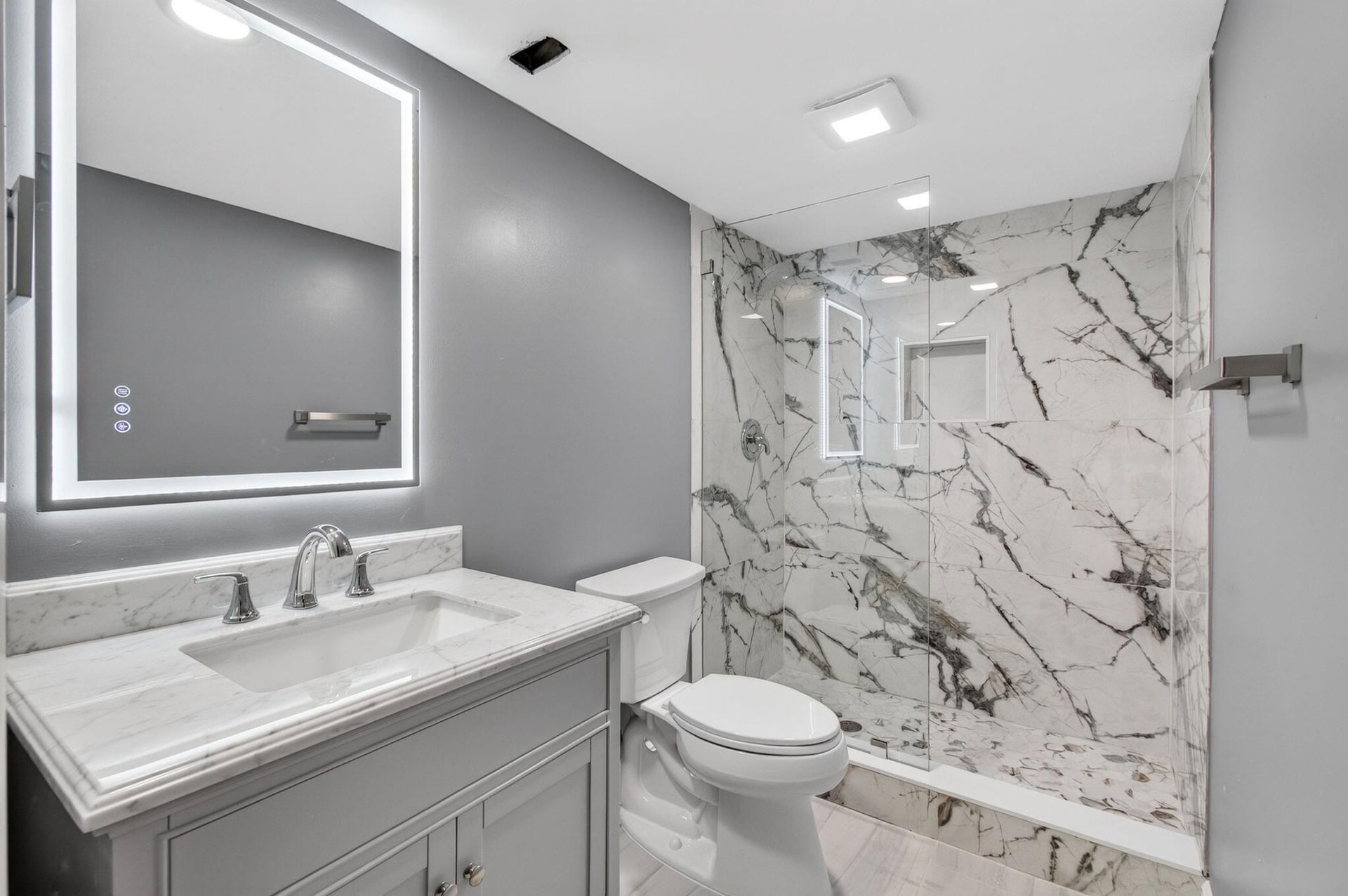 Unit 238 photo 23