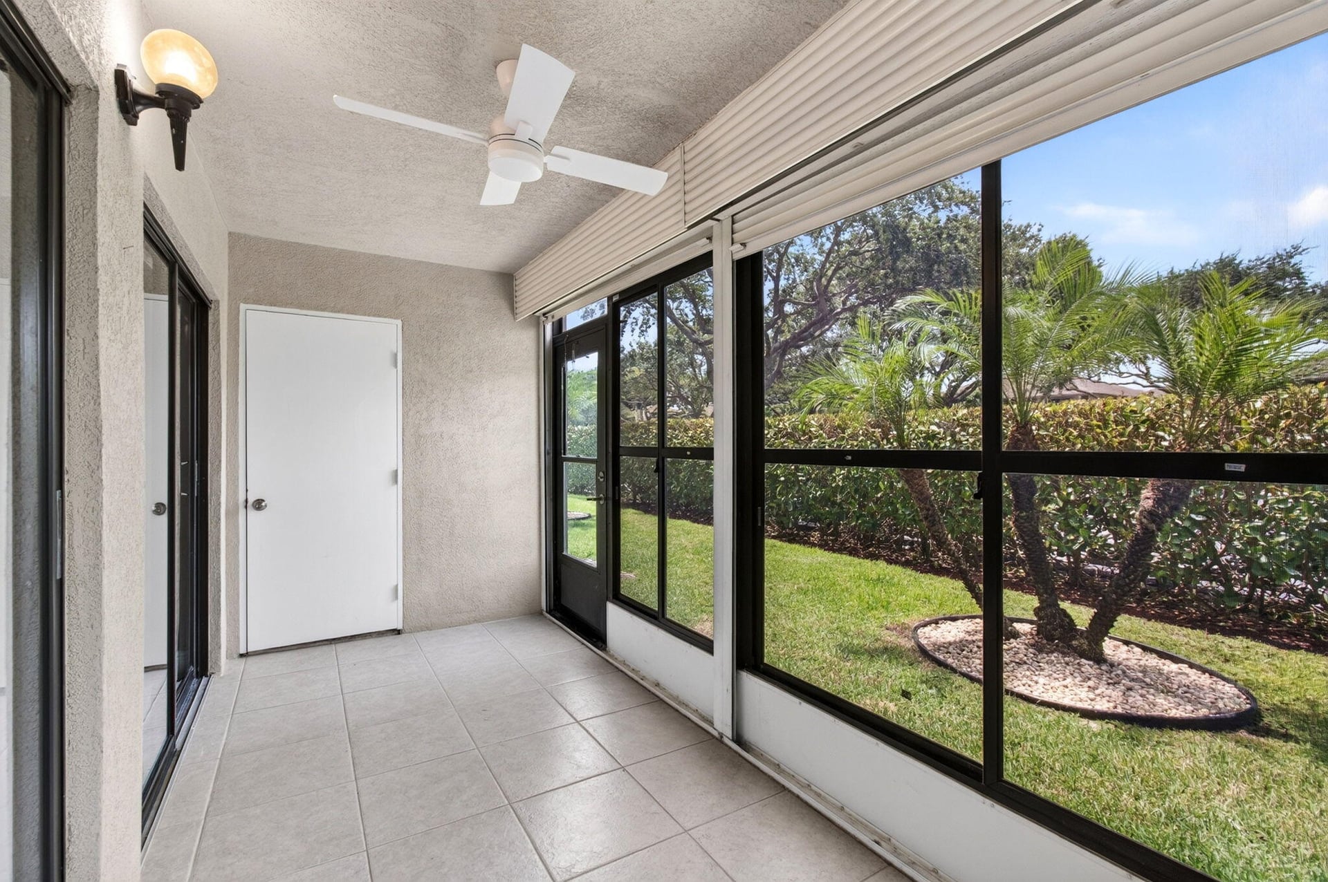 Unit 238 photo 34