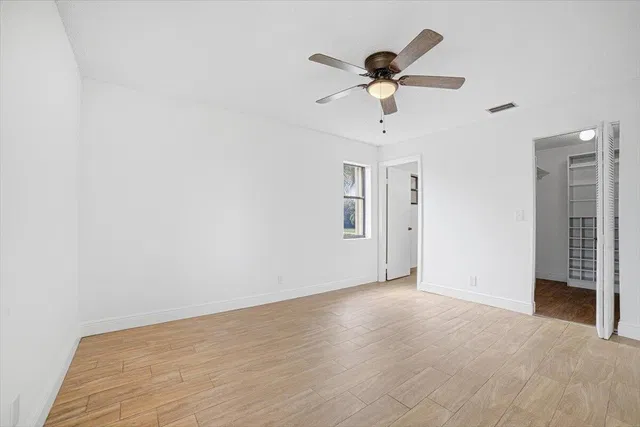 Unit 206 photo 17