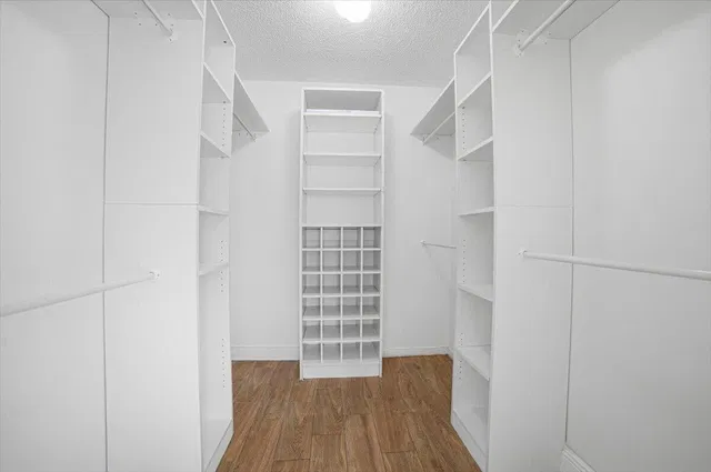 Unit 206 photo 18