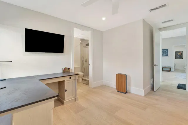 Residence photo 44