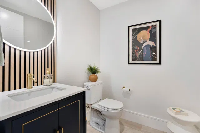 Residence photo 48