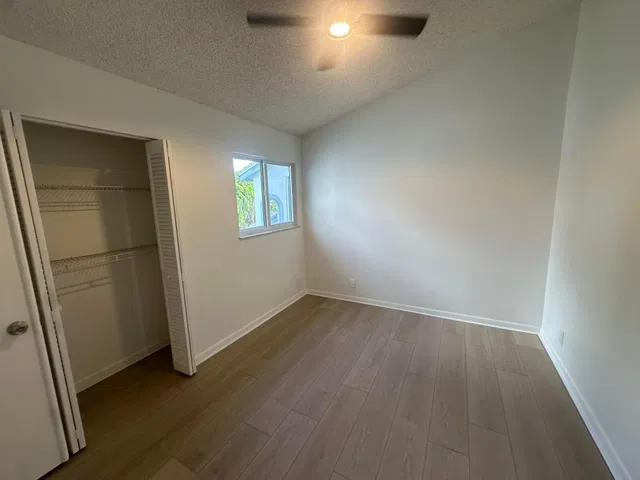  Unit 507 photo 16