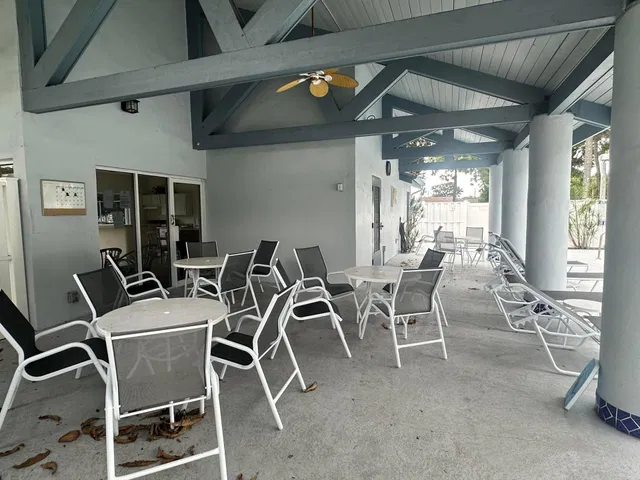  Unit 507 photo 32