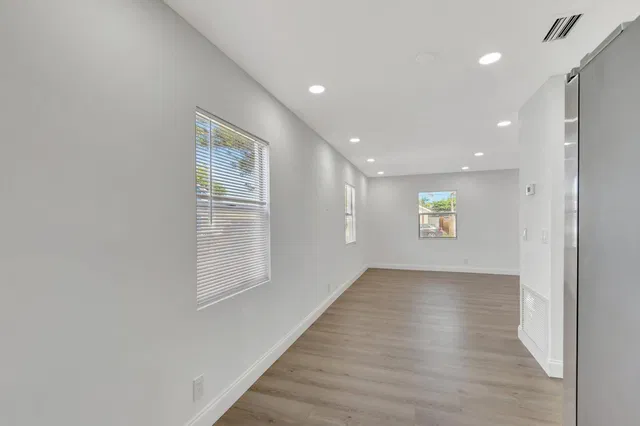 West Palm Beach Residence photo 7