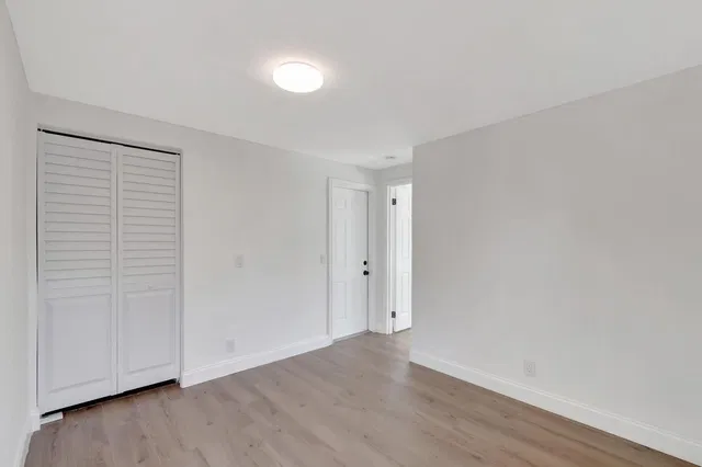 West Palm Beach Residence photo 9