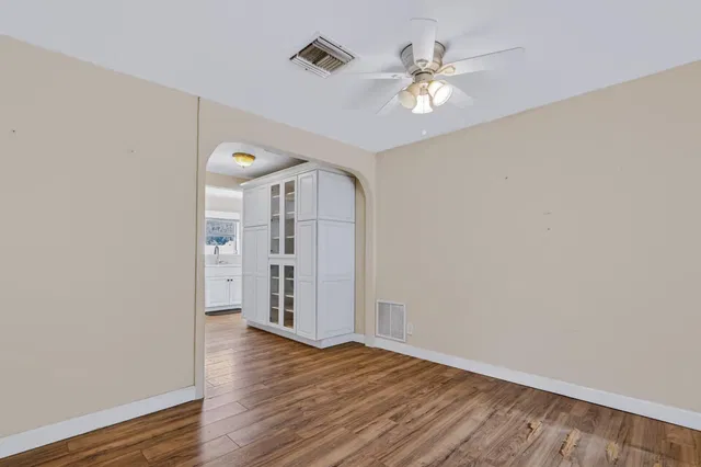 Residence photo 9
