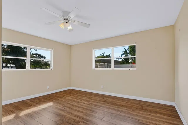 Residence photo 11