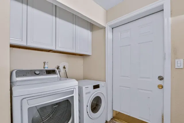 Residence photo 17